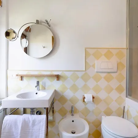 Casa Leonardo Flat *